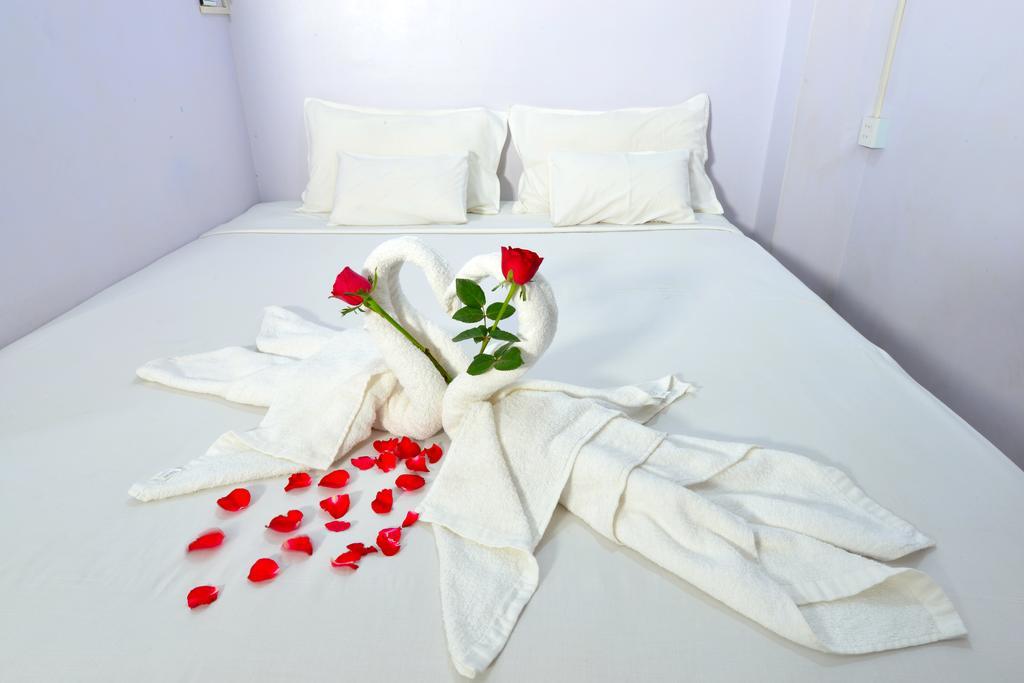 Okkala Hotel Yangon Luaran gambar