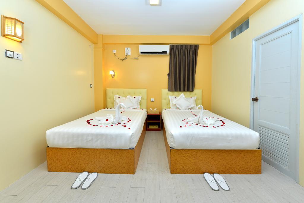 Okkala Hotel Yangon Luaran gambar