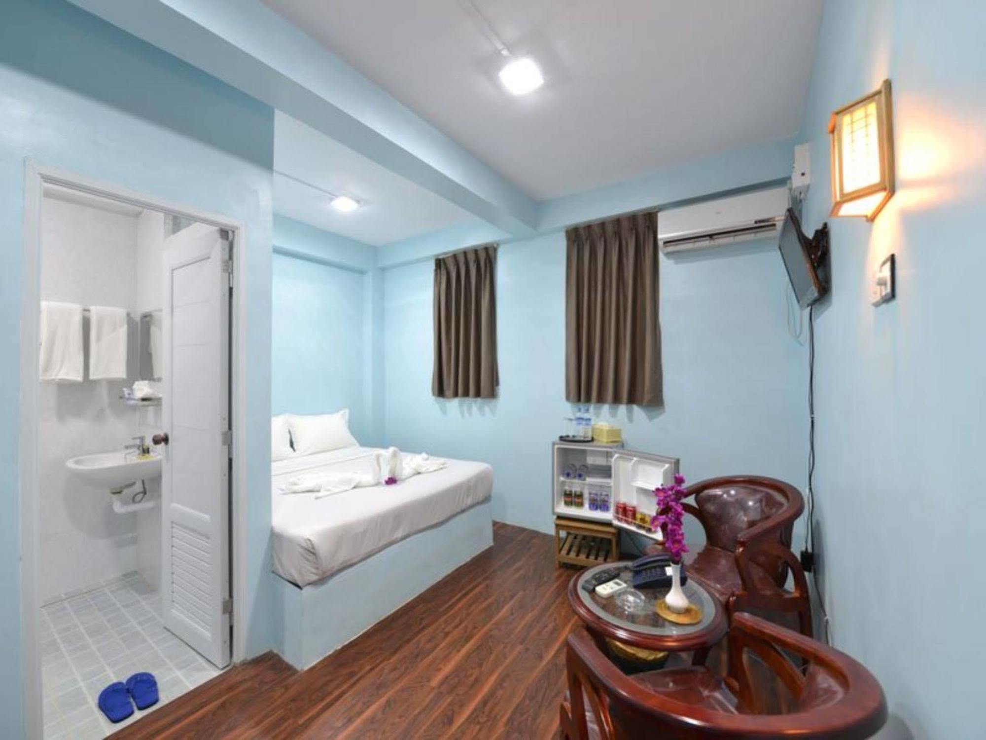 Okkala Hotel Yangon Luaran gambar