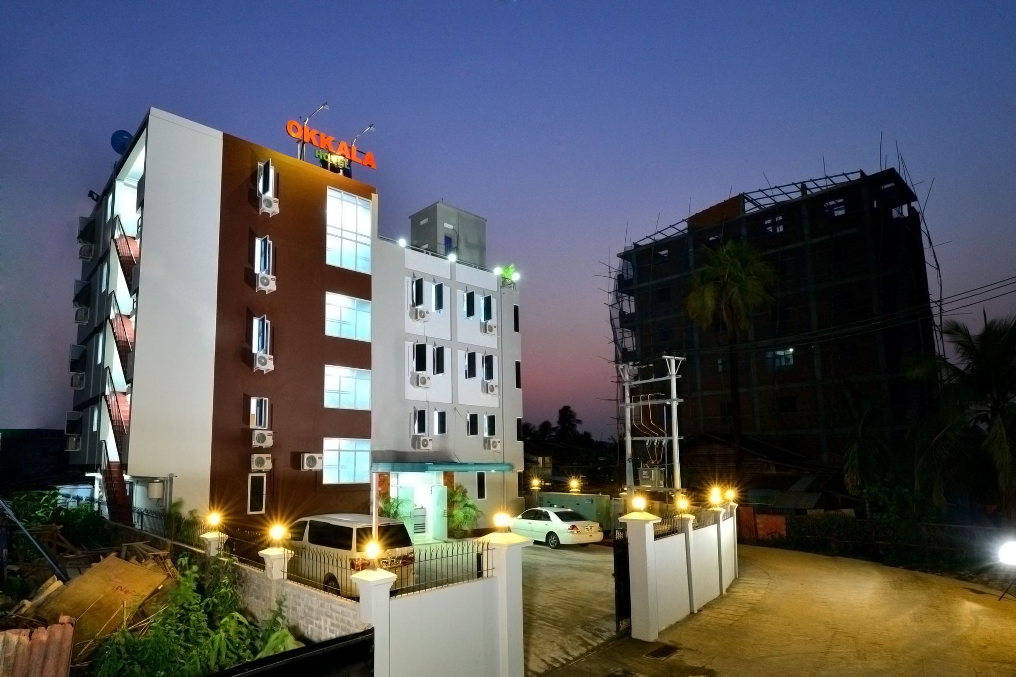 Okkala Hotel Yangon Luaran gambar